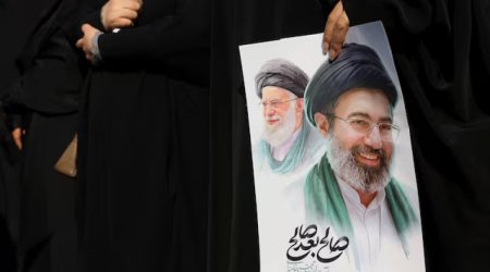 Reuters: US intelligence says Iran government is not at risk of collapse