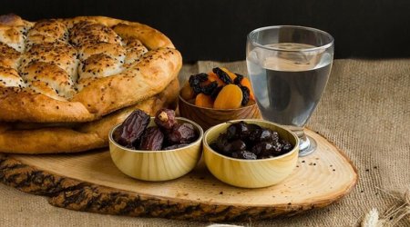 Ramazanın iyirmi üçüncü gününün duası - İmsak və iftar vaxtı