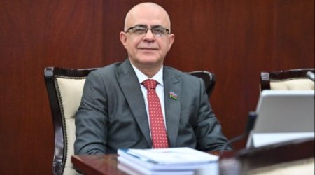 Deputat: Ağsuda zəlzələdən zərər görən 477 ev hələ də təmir olunmayıb