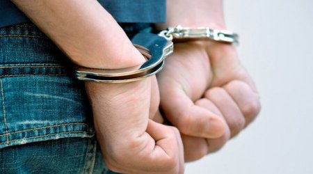 Ticarət mərkəzlərində oğurluq edən şəxs saxlanılıb