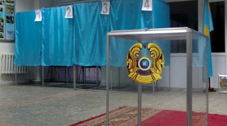 Qazaxıstanda yeni Konstitusiya üzrə referendum keçirilir