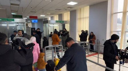 
Из Ирана эвакуированы еще 10 граждан Азербайджана