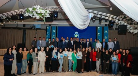 
&ldquo;Azərsun Holdinq&rdquo; media nümayəndələri ilə görüş keçirib