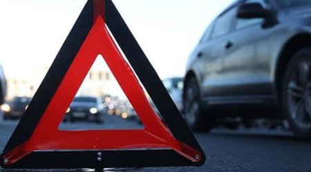 В Газахе столкнулись два автомобиля, пострадали пять человек