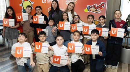 Unibank Qlobal Pul Həftəsi çərçivəsində məktəblilər üçün tədbir keçirib