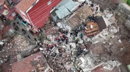 İstanbulda bina çökdü- Yenilənib