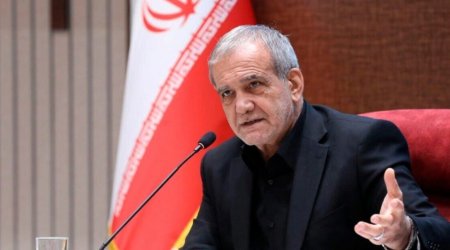 Pezeşkian Hörmüz boğazının hansı ölkələr üçün bağlandığını açıqlayıb