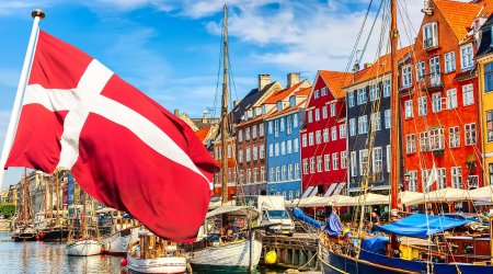 Danimarkanın Baş naziri istefa verdi