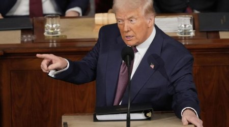 
KİV: Tramp hər gün İrana zərbələrə dair videolara baxır

