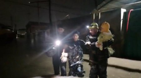 МЧС эвакуировало 33 человека из подтопленных районов Баку и Сумгайыта - ОБНОВЛЕНО