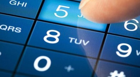 Европейцам посоветовали брать в Китай одноразовые телефоны