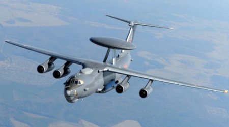 Иранским ударом поврежден американский самолет E-3 Sentry