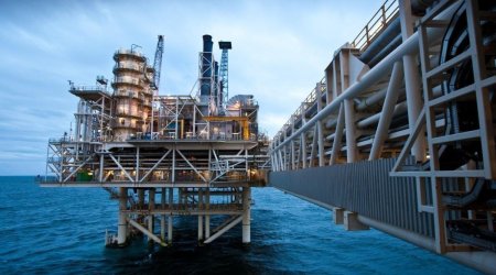 Цена азербайджанской нефти превысила 128 долларов