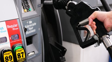 ABŞ-də benzin 4 dollar bahalaşıb