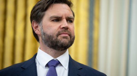 Вэнс контактирует с посредниками по Ирану