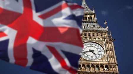 МИД Британии выступил за принятие экономических мер против Ирана из-за закрытия Ормуза