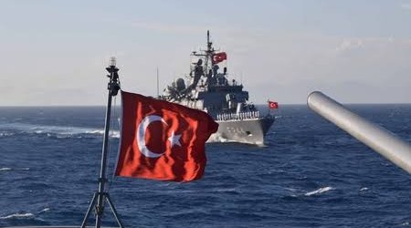 Türkiyə üç dənizi əhatə edən genişmiqyaslı hərbi təlim keçirir