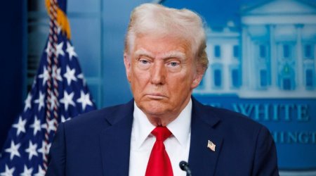 На случай провала переговоров: Америка &laquo;загружает корабли лучшим оружием&raquo;