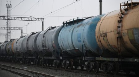 Azərbaycan Ermənistana 900 tona yaxın dizel göndərir