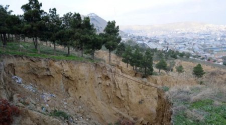 Bakıda daha bir ərazidə sürüşmə olub