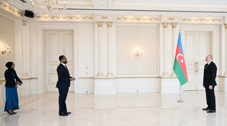 Алиев принял нового посла Сомали