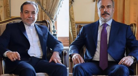 Hakan Fidan və Abbas Əraqçi İran-ABŞ danışıqlarını müzakirə ediblər