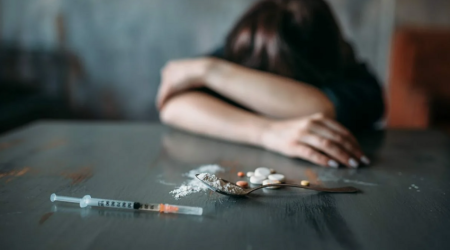 698 drug addiction patients receive treatment at three facilities