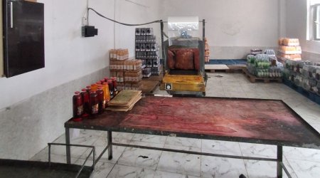 В Баку приостановили работу предприятия по производству напитков