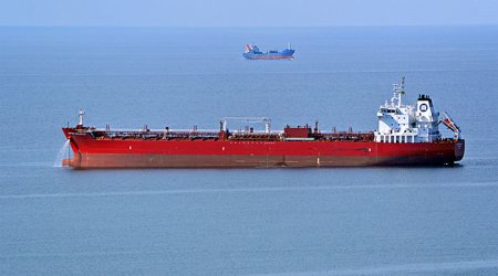 Минфин США продлил разрешение на торговлю российской нефтью