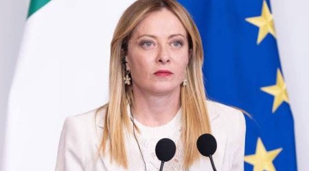 Мелони посетит Баку