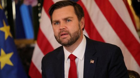 Делегация США во главе с Вэнсом отбыла в Пакистан на переговоры с Ираном