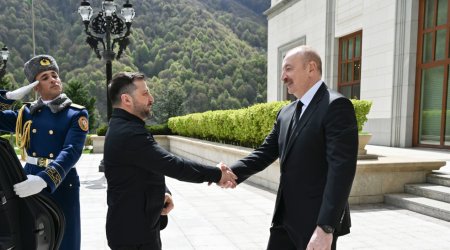 Zelensky visits Azerbaijan, meets Aliyev in Gabala