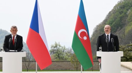 
Çexiyanın Baş naziri: Milli enerji operatorumuz Azərbaycandan təbii qaz almaq niyyətindədir