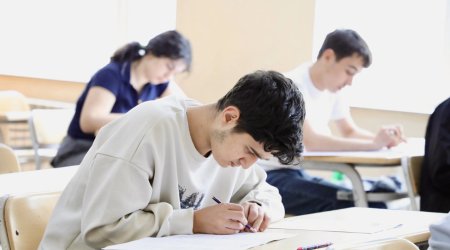 
Qəbul imtahanının 2-ci mərhələsinə qeydiyyat başa çatır