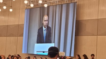 Əmrullayev: təhsil siyasətinin mərkəzində uşaqların inkişafı dayanmalıdır