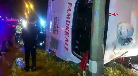 Türkiyədə sərnişin avtobusu aşıb, ölən və yaralananlar var