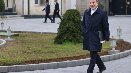 Арагчи назвал проект США в Ормузском проливе &laquo;проектом тупика&raquo;