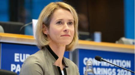 Каллас прибыла с визитом в Азербайджан