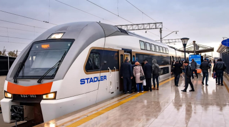 Xırdalana gedən qatarların hərəkət cədvəli dəyişdirilib
