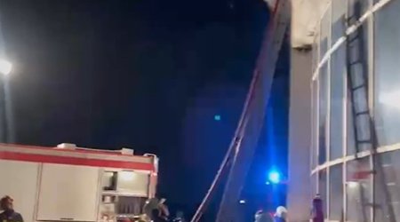 Mingəçevirdə hoteldə yanğın olub - Video