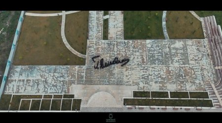 Qarabağ Universitetinin tələbələrindən Heydər Əliyevlə bağlı fləşmob