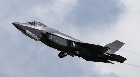 ABŞ-nin "F-35" qırıcısı Ərəbistan yarımadası üzərində qəza siqnalı verib