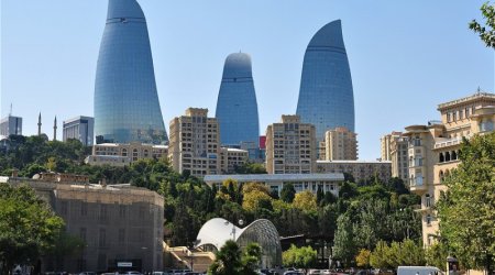 В Баку воздух прогреется до 29 градусов