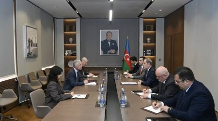Байрамов принял Фергюса Олда в связи с завершением его дипмиссии в Азербайджане