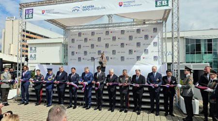 Azərbaycan müdafiə nazirinin Slovakiyaya səfəri davam edir