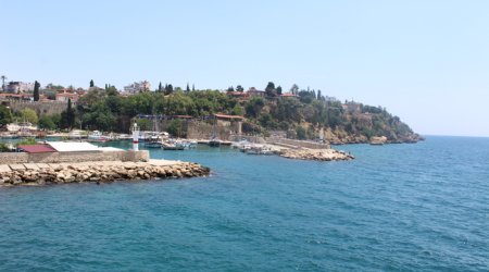 Tarix və turizmin qovuşduğu Aralıq dənizi incisi - Qədim Side şəhəri