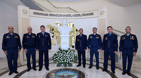 Азербайджан и Узбекистан обсудили развитие взаимодействия в военной авиации