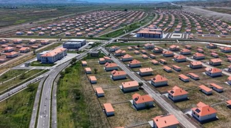 Şükürbəyli kəndində 635 fərdi ev istifadəyə verilib