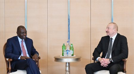Prezident keniyalı həmkarını qəbul edib