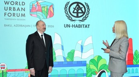
İlham Əliyev: Gələn ayın əvvəlində yeni yataqdan qaz hasilatına başlanılması ilə bağlı məlumat verəcəyik